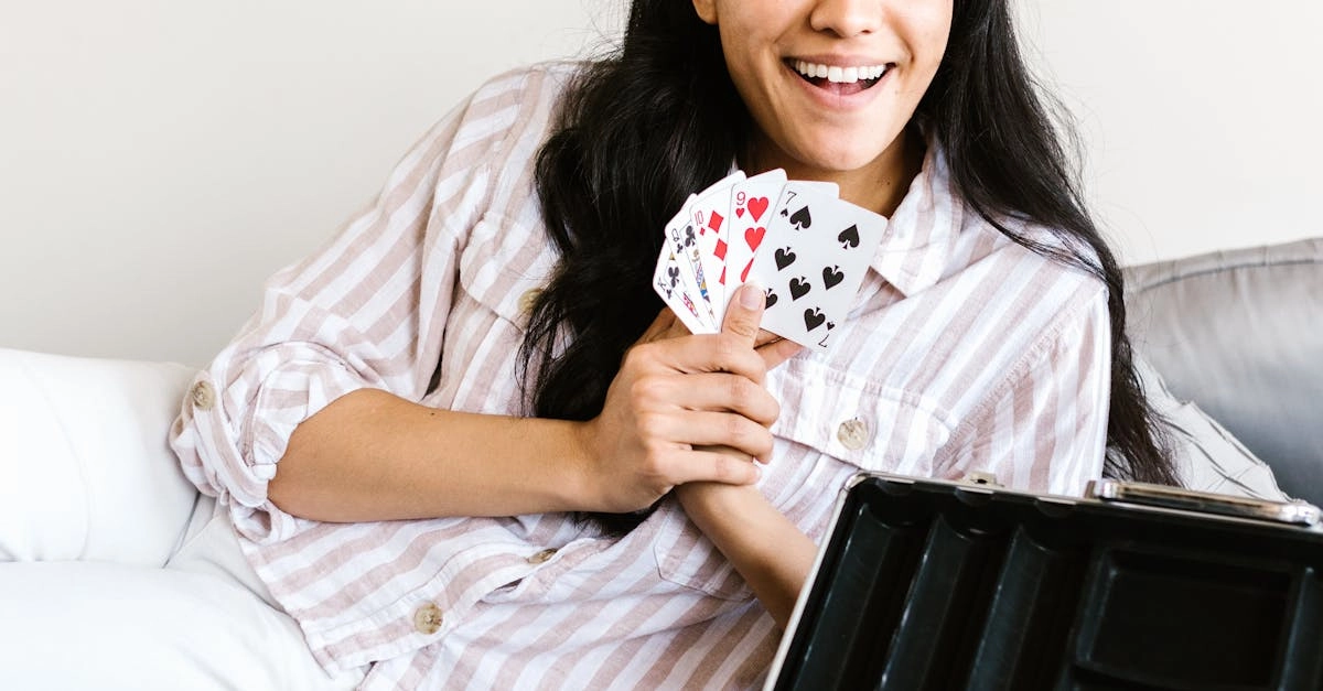 Lucky Jet краш-игра с растущими коэффициентами и большими выигрышами